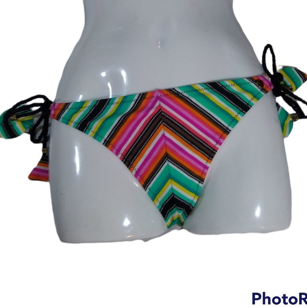 NEW RAISINSbikini swim bottoms S
